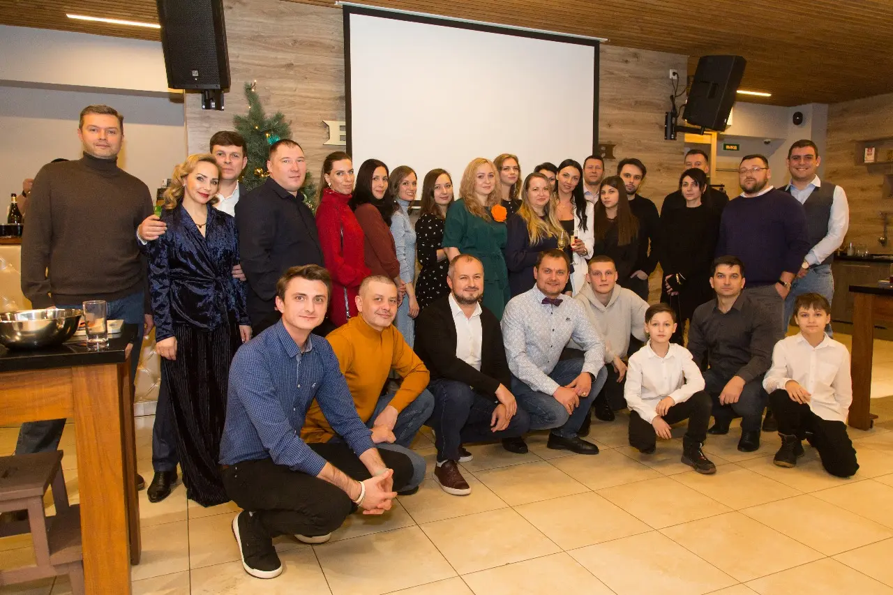 Кратко о нашей команде